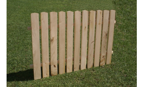 Recinzione steccato in legno di castagno